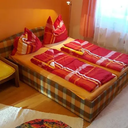 Lona - Apartment Szolosgyorok